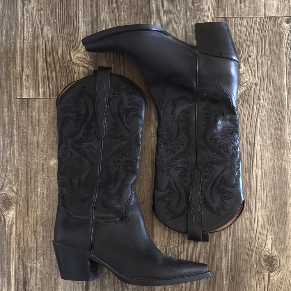 Jeffrey Campbell Black Heeled Boots with Intricate Design